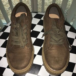 Just Fab Olive platform sneaker